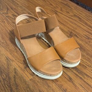 Dream Pairs Tan Wedge Sandals